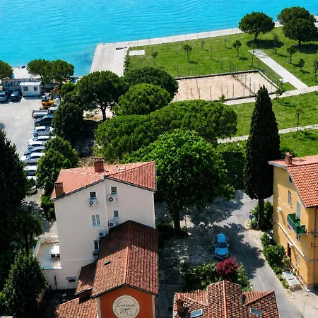Casa Limoni - Boutique Seaside Nočitev z zajtrkom 3*